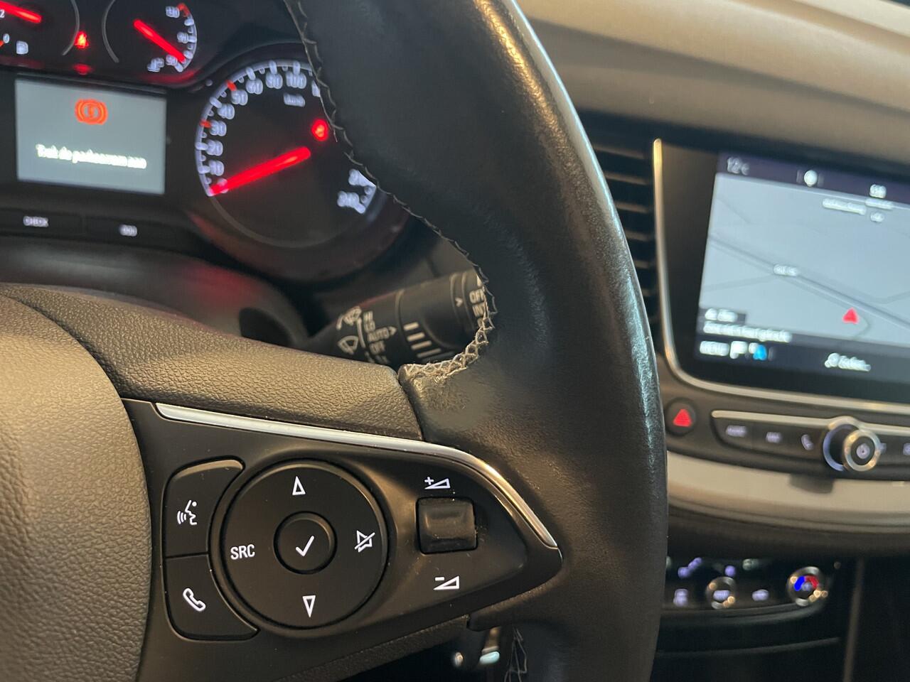 Opel Grandland X 1.2 Turbo Business Edition Achteruitrijcamera - Cruise control - Airco - Apple carplay - Alarm klasse 1 - Bluetooth - Parkeersensoren voor en achter - navigatiesysteem - Radio - Start/stop systeem - Stuur multifunctio