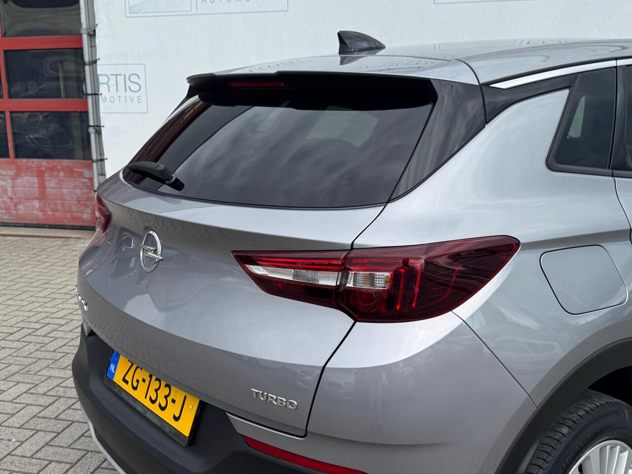 Opel Grandland X 1.2 Turbo Innovation NL-AUTO | NAVI | CARPLAY