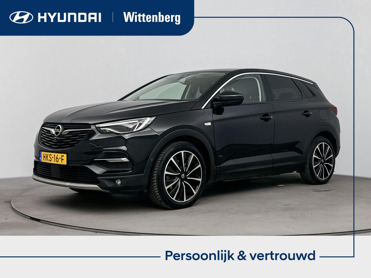 Opel Grandland X 1.6 Turbo Hybrid4 Elegance | PHEV 300 PK | Comfortstoelen | Trekhaak | Navigatie | Camera | All Season banden | Parkeersensoren |