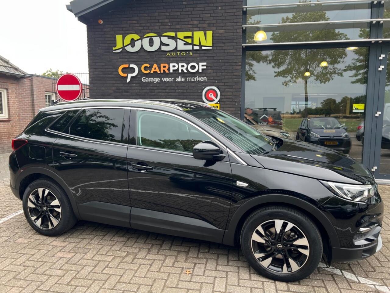 Opel Grandland X 1.2 TURBO INNOVATION