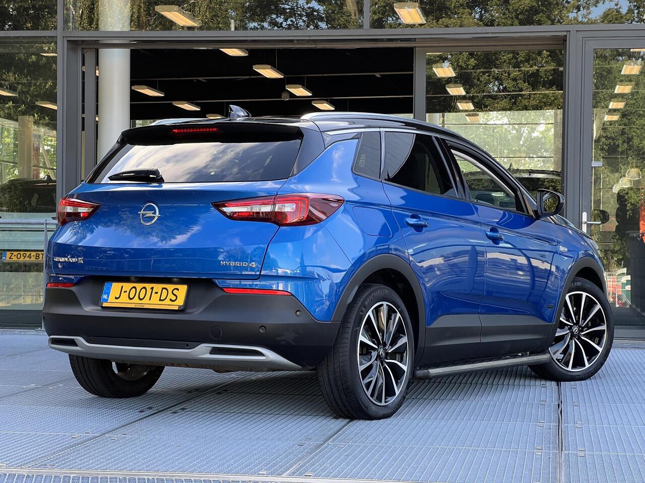 Opel Grandland X 1.6 Turbo Hybrid4 Ultimate PHEV | Leder | Elektrische achterklep | Carplay & navigatie