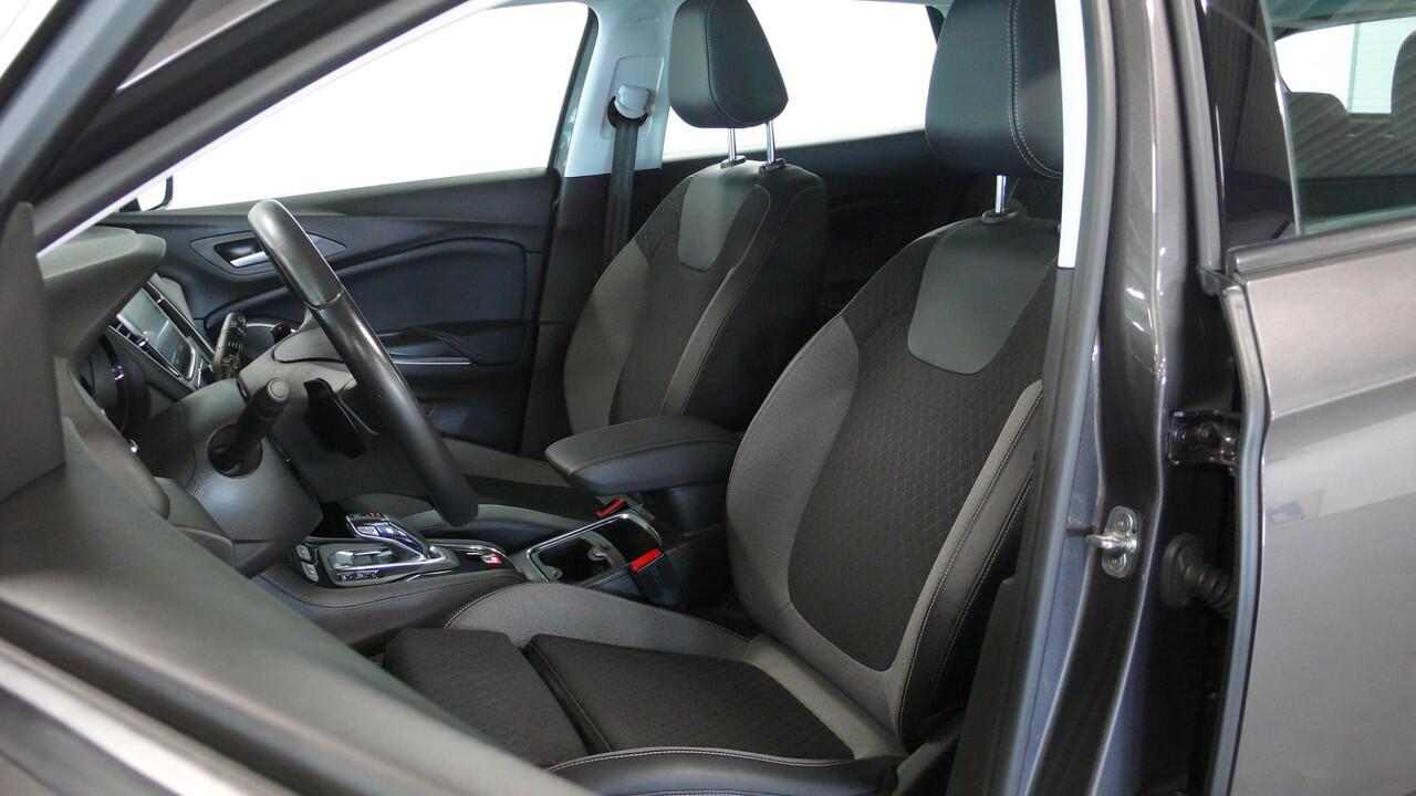 Opel Grandland X 1.6 Turbo Hybrid4 Innovation | 1 jr BOVAG garantie | PHEV