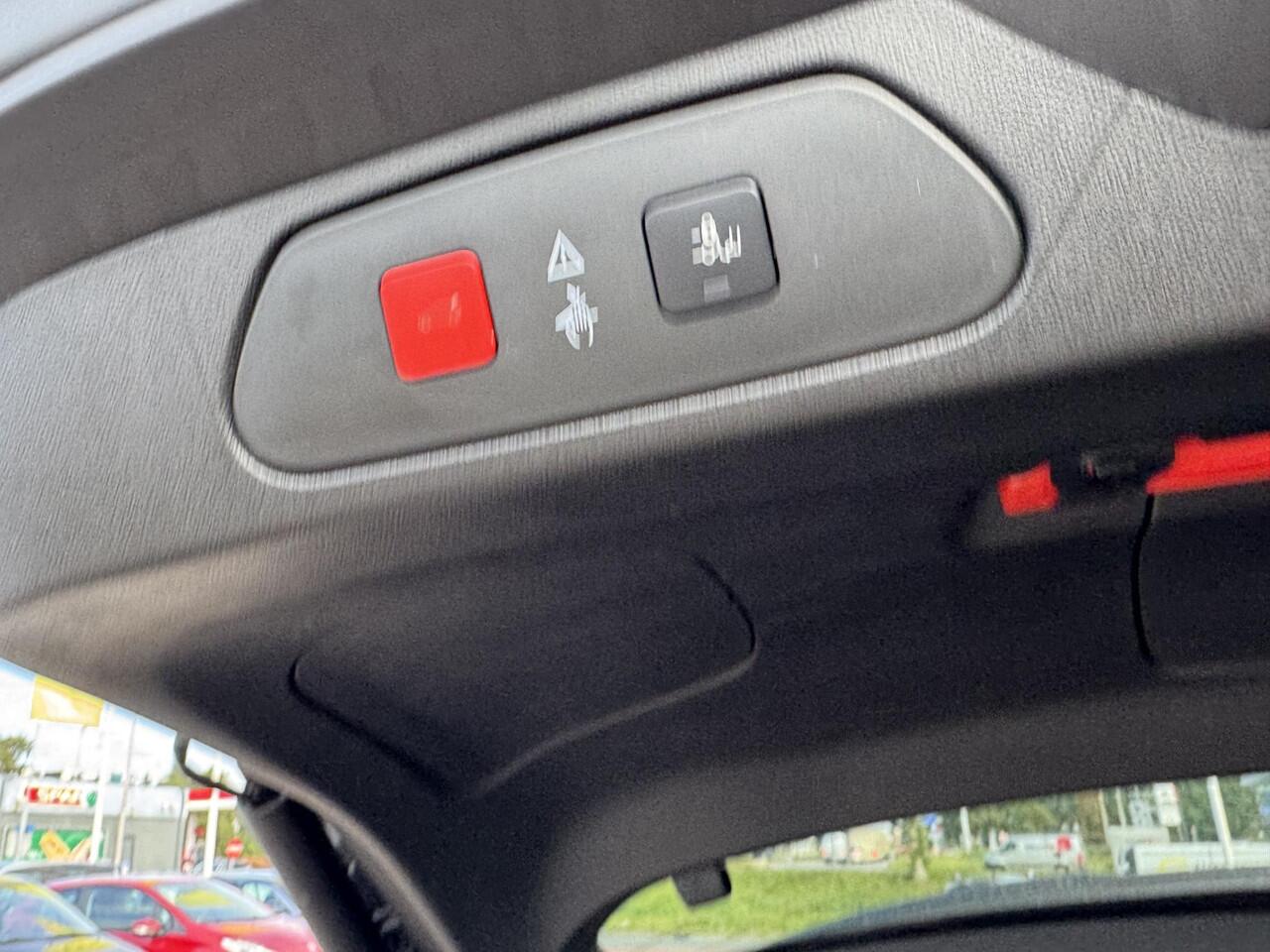 Opel Grandland X 1.2 Turbo Innovation LMV 18" | Keyless | Clima | Carplay | LED | PDC | Incl. BOVAG garantie en rijklaar !