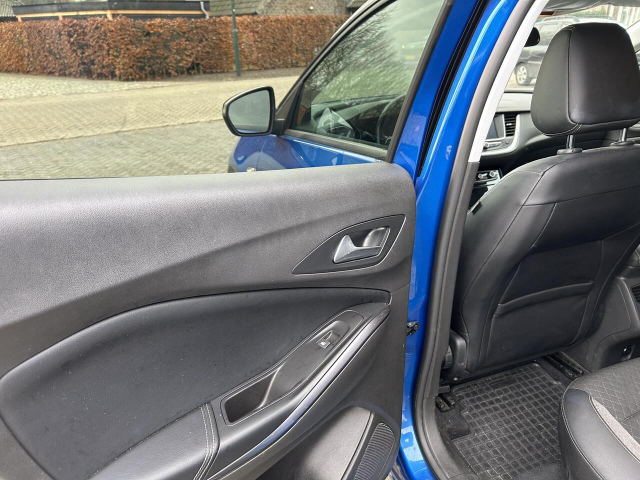 Opel Grandland X 1.2 Turbo Elegance