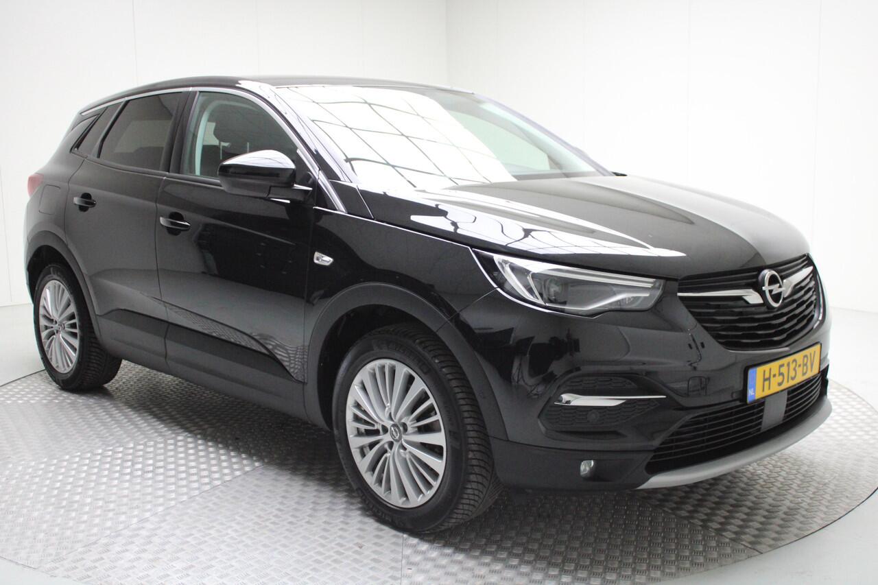 Opel Grandland X 1.2 Turbo Business Executive | automaat | trekhaak | dealer onderhouden | elektr. achterklep | navi | pdc v/a+ camera | carplay | dode hoek