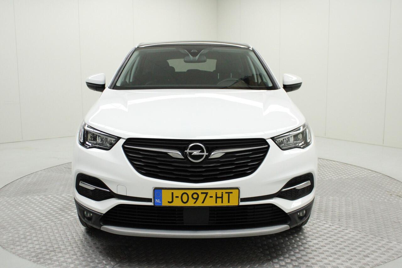 Opel Grandland X 1.2 Turbo Innovation | climate control | pdc v/a + camera | elektr. achterklep | navi fullmap | carplay | panoramadak | dodehoek | keyless