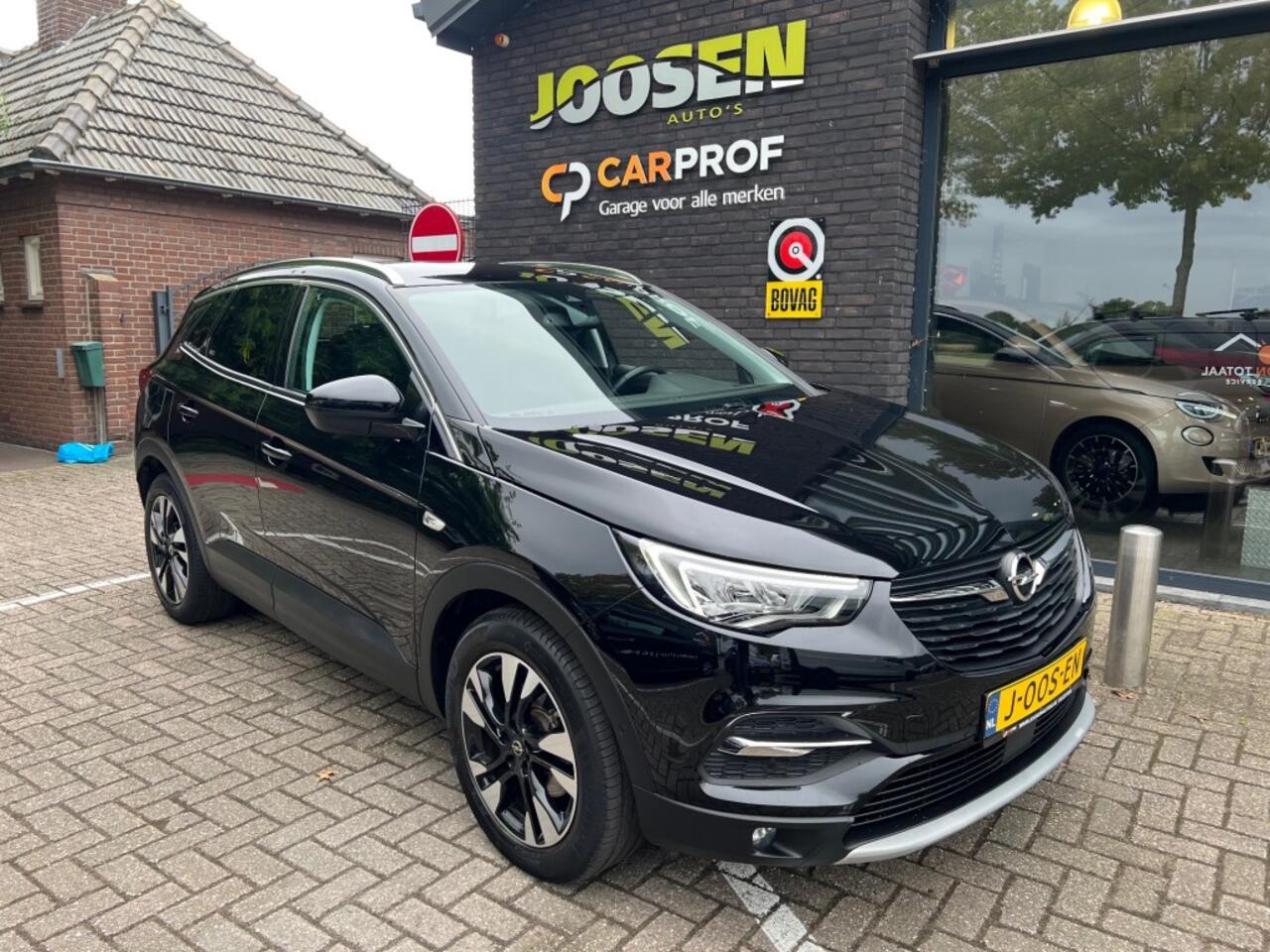 Opel Grandland X 1.2 TURBO INNOVATION