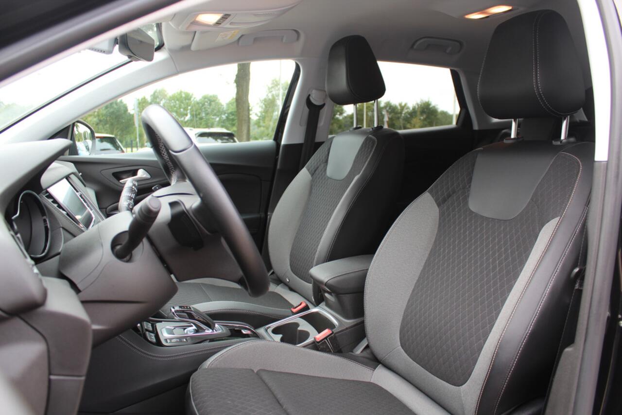 Opel Grandland X 1.6 Turbo Hybrid Business Elegance / 360Camera / CarPlay / Navigatie / Keyless / 19'' / Stoel+Stuurverwarming / Dodehoek / DAB / Cruise Control