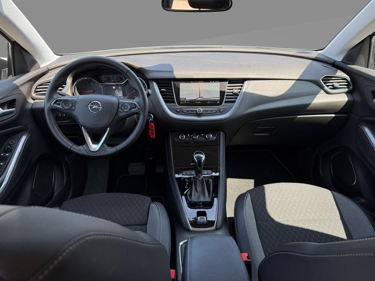 Opel Grandland X 1.2 Turbo Innovation | Navi | Camera | Climate Control | LM velgen |