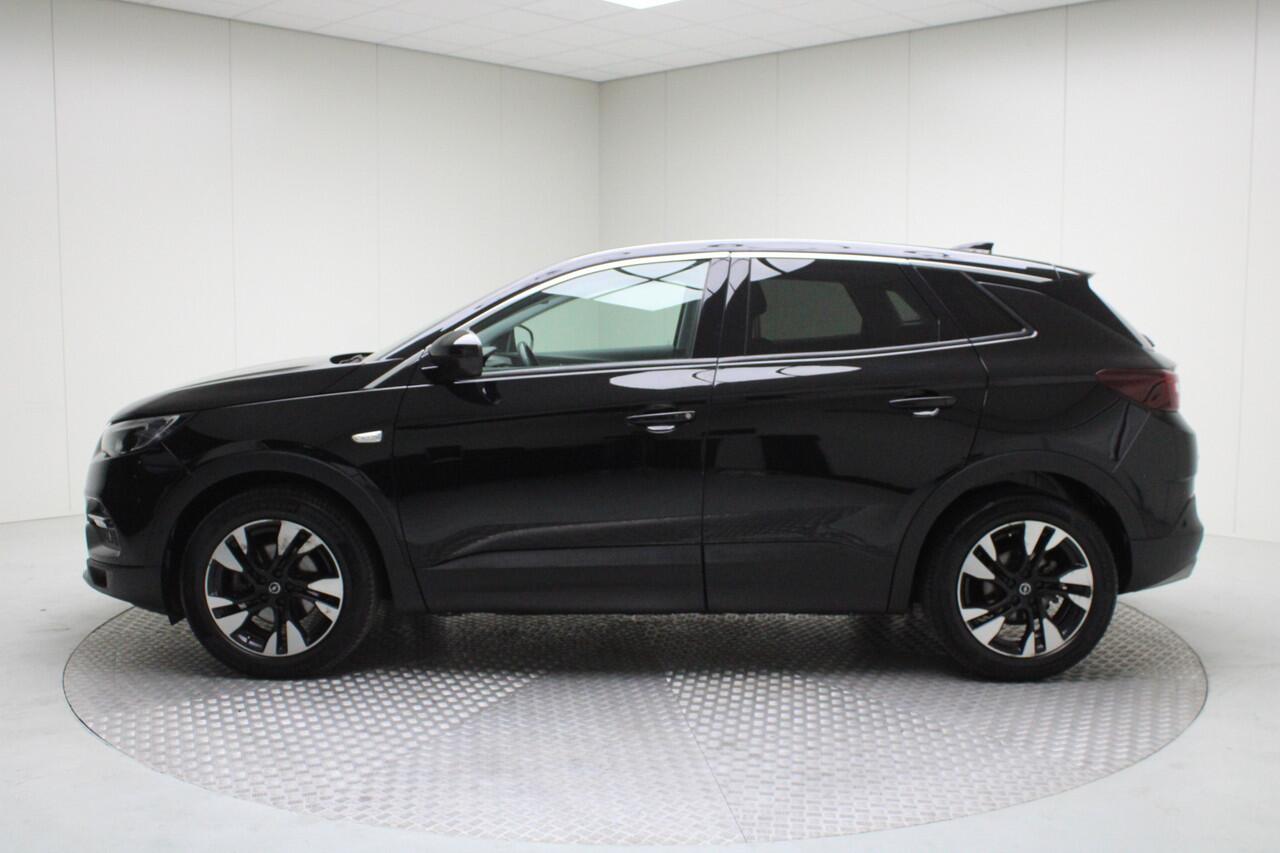 Opel Grandland X 1.2 T Innovation | Automaat | Trekhaak / Navi Full Map / Camera / PDC v&a / Keyless