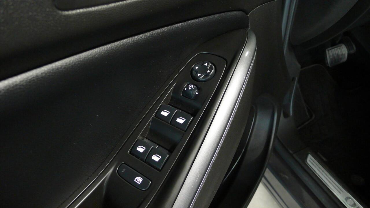 Opel Grandland X 1.6 Turbo Hybrid4 Innovation | 1 jr BOVAG garantie | PHEV