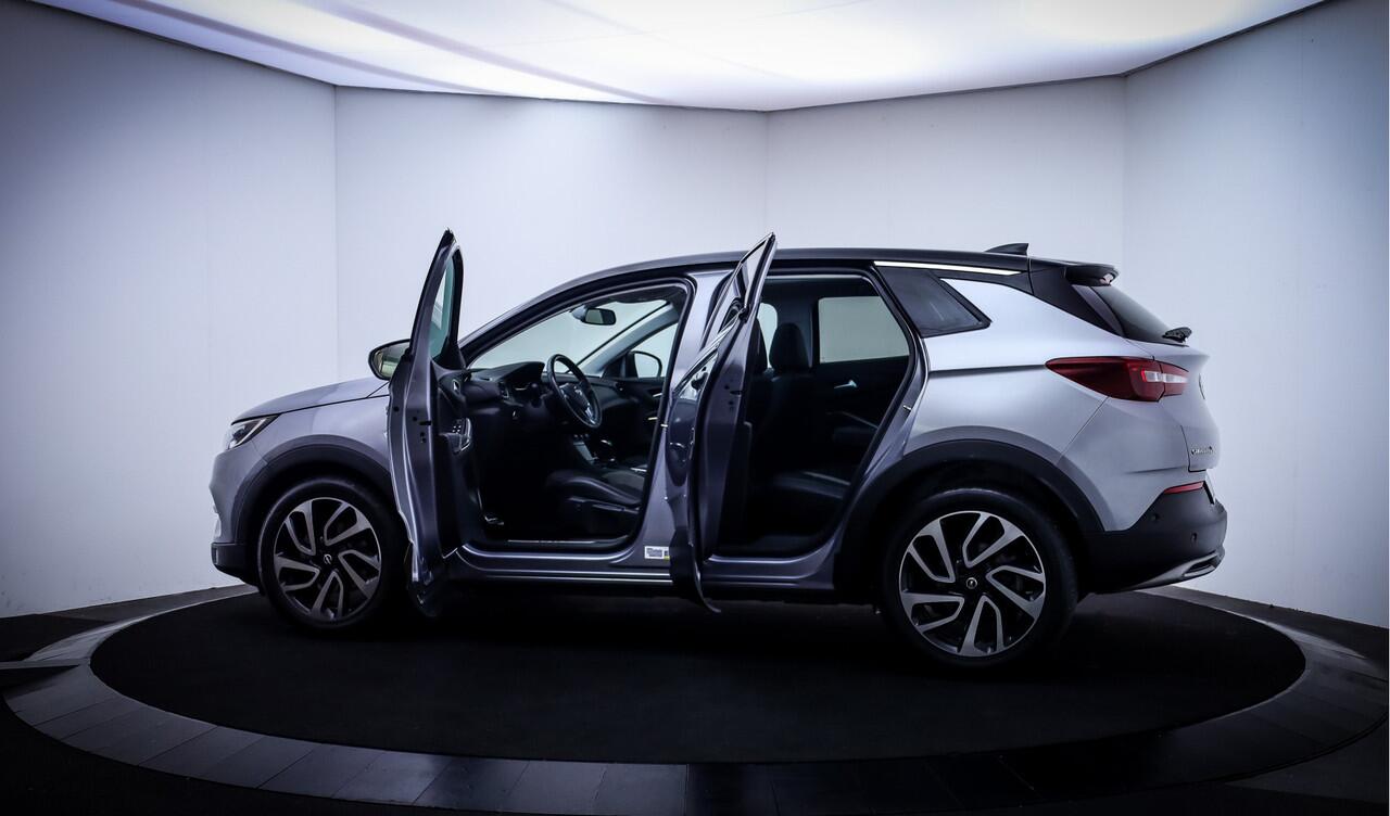 Opel Grandland X 1.6T 180Pk Aut.INNOVATION PANO | FULL LED | 360 CAM | CARPLAY | STUUR+STOELVERW | ACHTERBANK VW | BLINDSPOT | LMV 19''