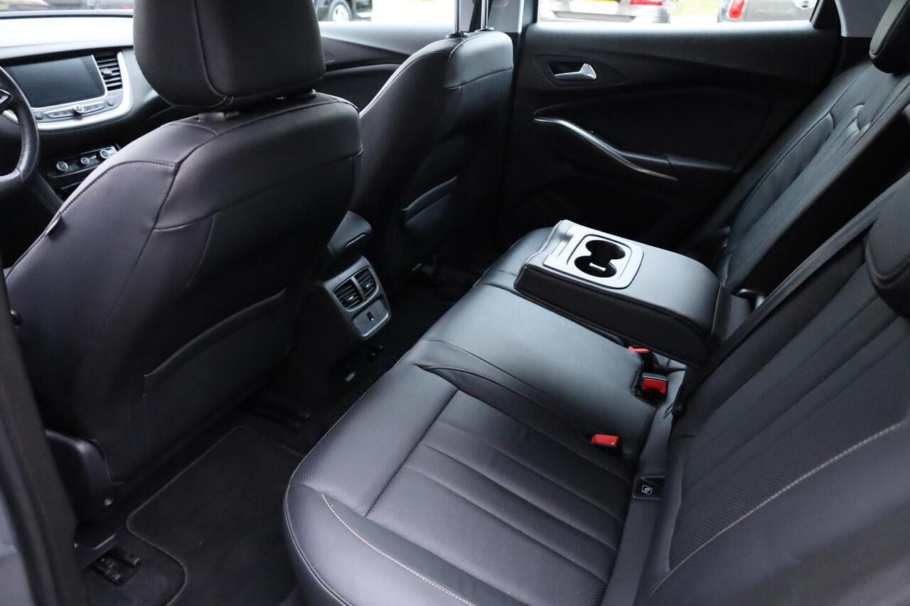 Opel Grandland X 1.2 Turbo LEER+MEMORY STOELKOELING/VERWARMING 360-CAMERA DAB CARPLAY STUURVERWARMING NAVI 2xPDC DUO-TONE 18"LMV