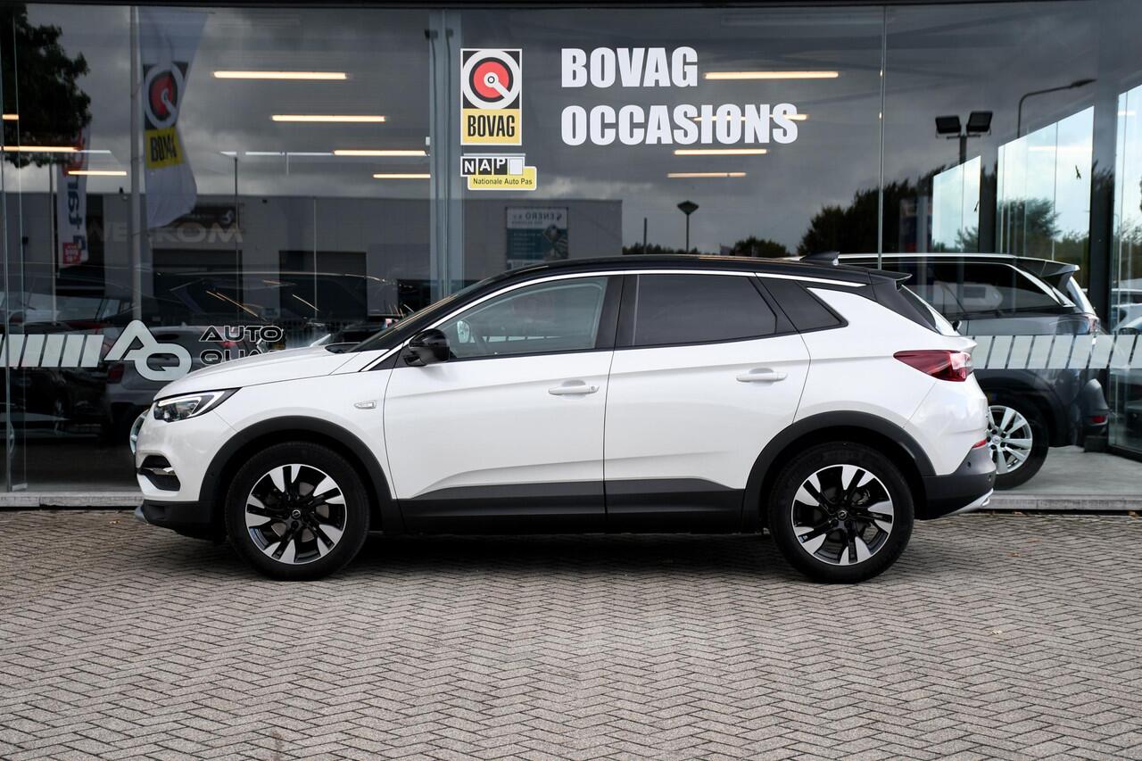 Opel Grandland X Innovation 1.2 Turbo 130pk ADAPT. CC/ 18''LM/ CAM.
