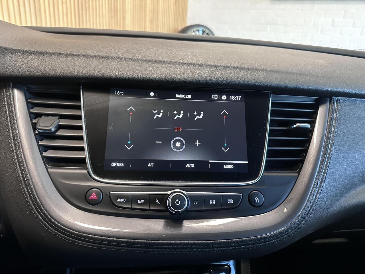 Opel Grandland X 1.2 Turbo Business Executive Trekhaak | Camera | Electrische kofferbak