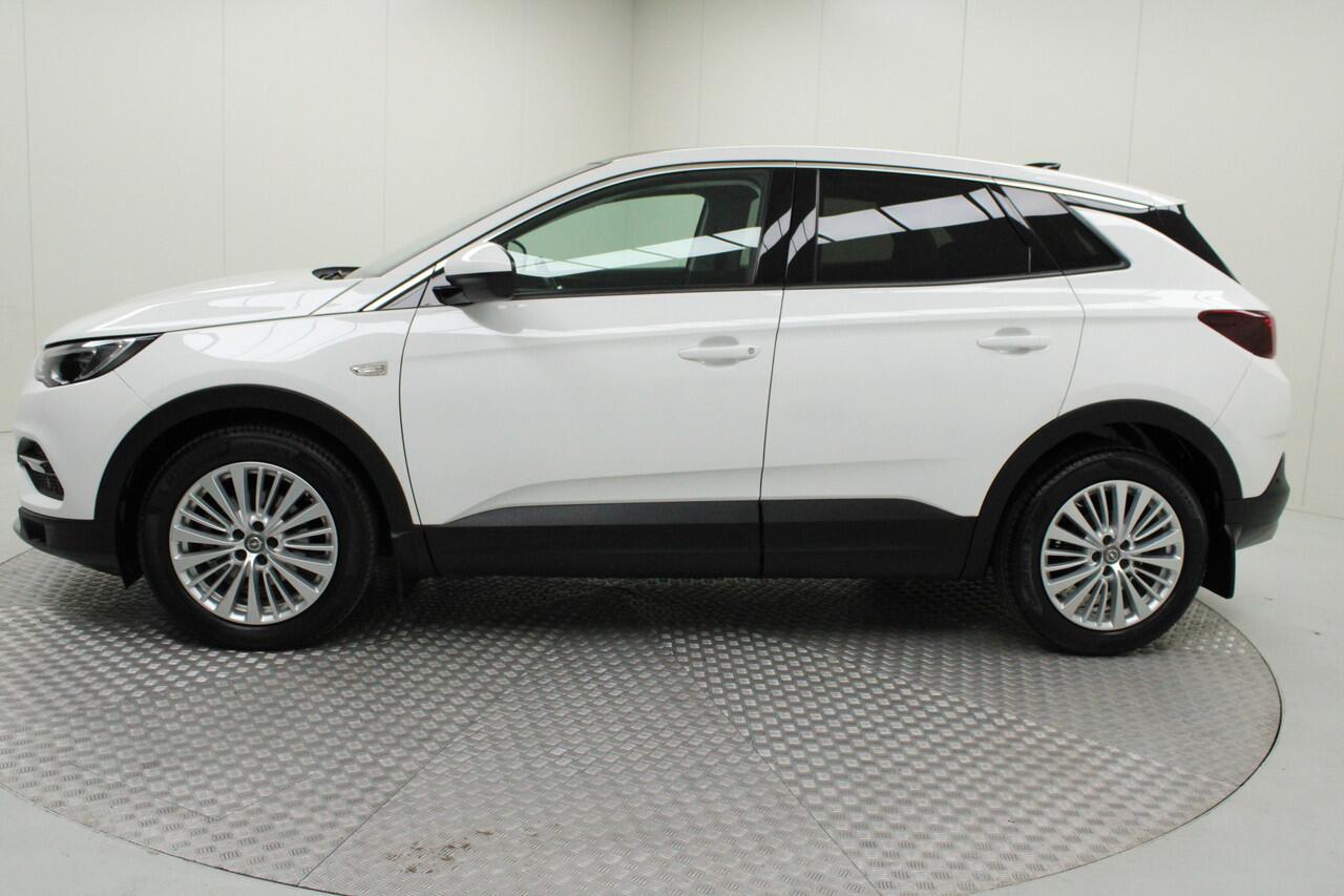 Opel Grandland X 1.2 Turbo Innovation | climate control | pdc v/a + camera | elektr. achterklep | navi fullmap | carplay | panoramadak | dodehoek | keyless