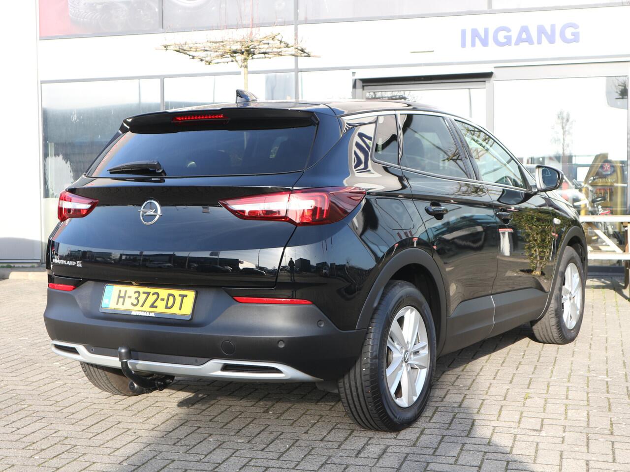 Opel Grandland X 1.2 Turbo Business Executive AUTOMAAT TREKHAAK