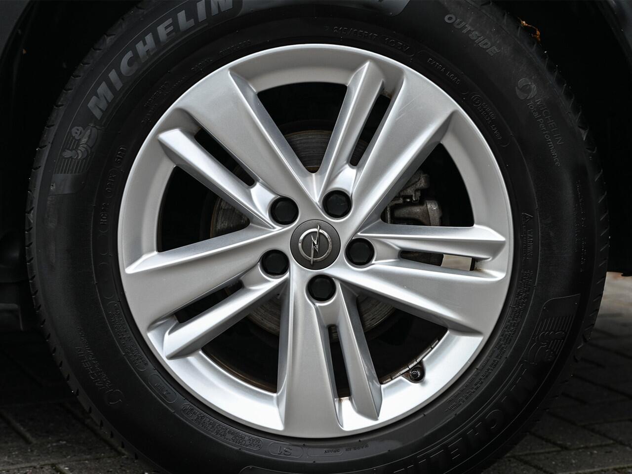 Opel Grandland X 1.2 TURBO BUSINESS EXECUTIVE | AUTOMAAT | LED | BLUETOOTH | CRUISECONTROL | EL. ACHTERKLEP | GOED ONDERHOUDEN