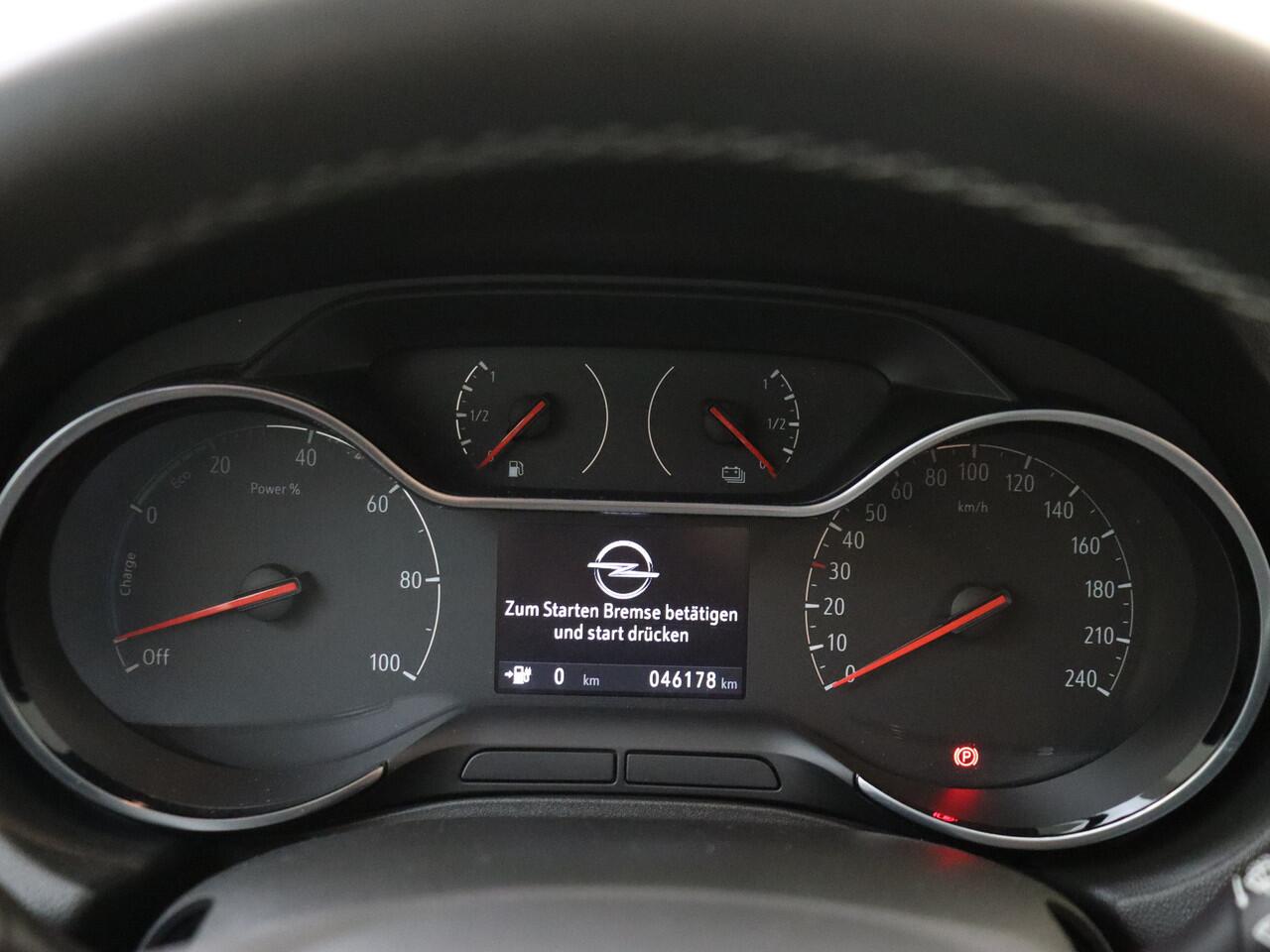 Opel Grandland X 1.6 Turbo Hybrid Business Edition | Stoelverwarming | Navigatie | Camera | Carplay | 225pk |