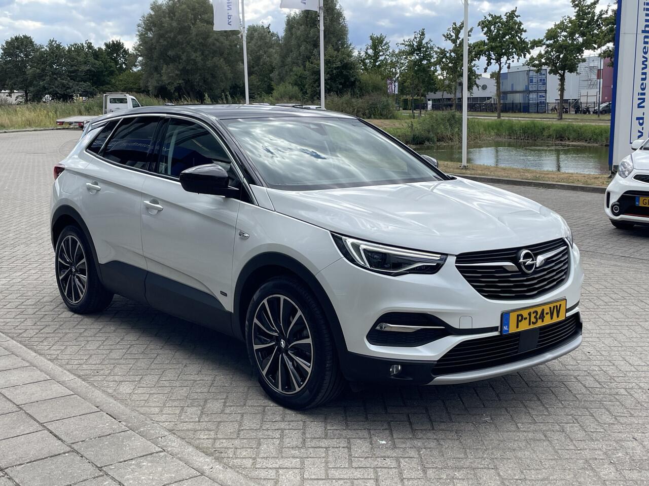 Opel Grandland X 1.6 Turbo Hybrid4 Ultimate Navi | Camera | D.H. Detectie | Trekhaak | info;f.bogaars 0492588956