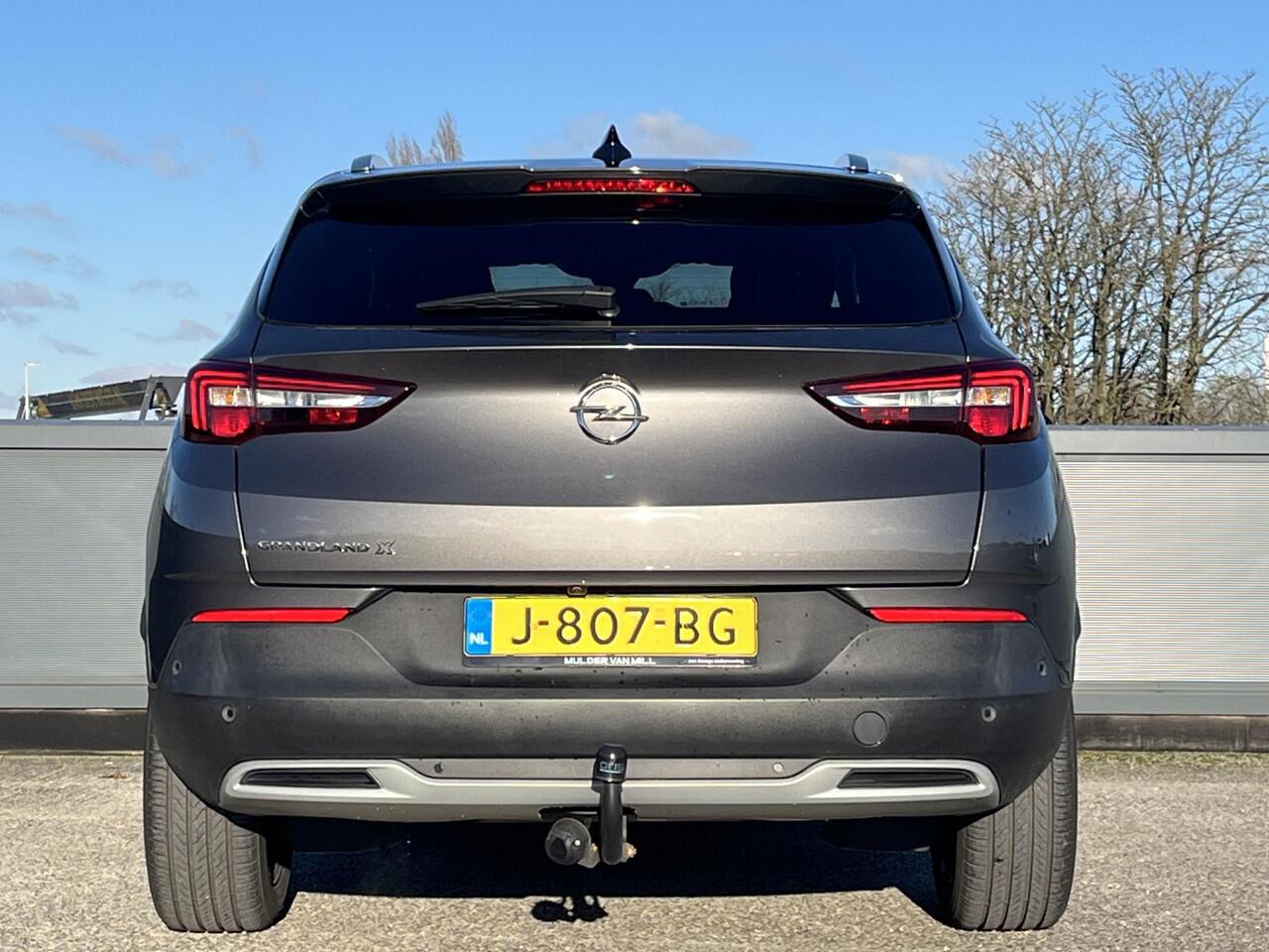 Opel Grandland X Innovation 1.2 Turbo 130pk EAT8 | AGR-STOELEN | FULL LED | TREKHAAK | KEYLESS | NAVI PRO | APPLE CARPLAY / ANDROID AUTO | ISOFIX |