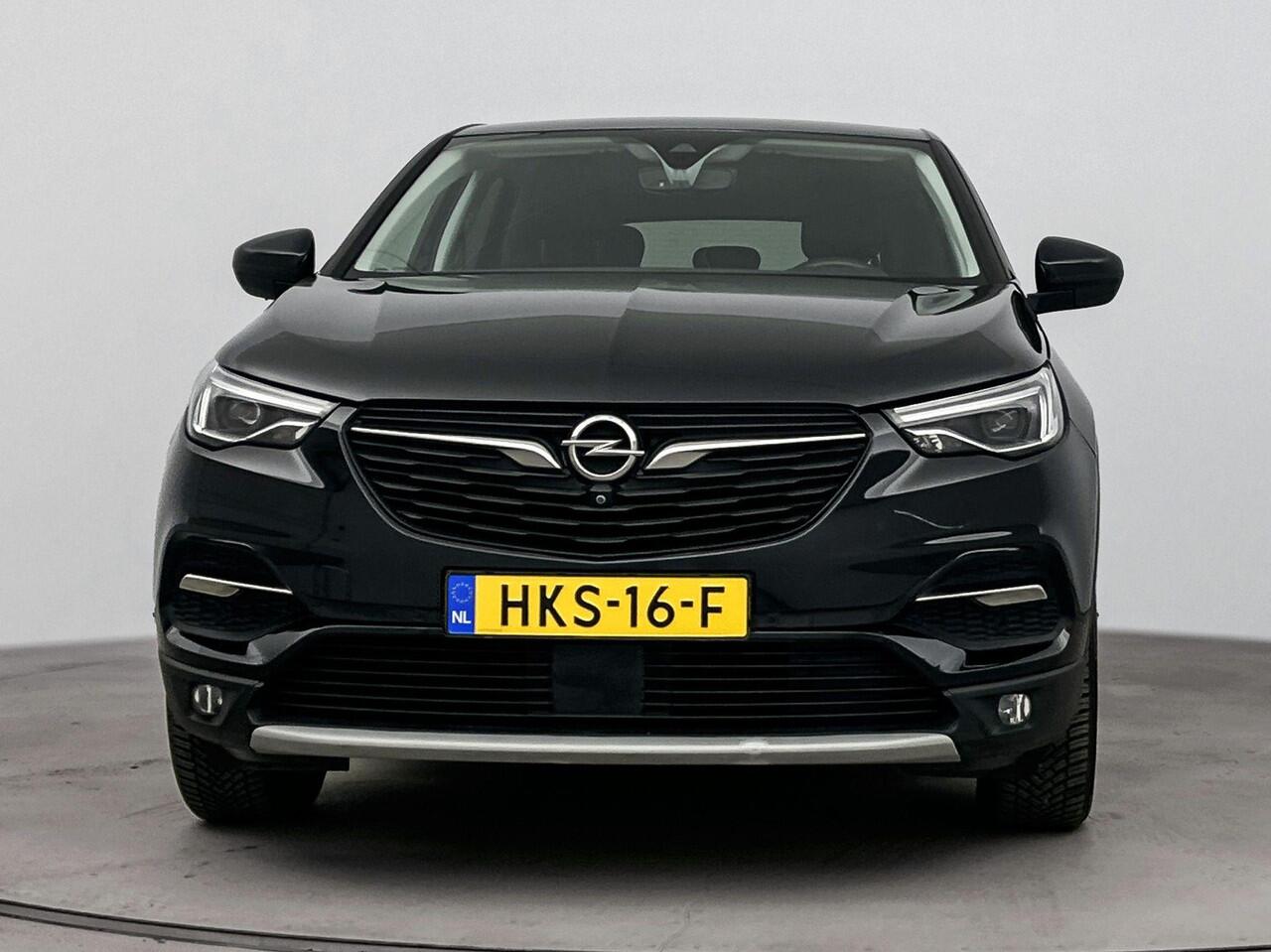 Opel Grandland X 1.6 Turbo Hybrid4 Elegance | PHEV 300 PK | Comfortstoelen | Trekhaak | Navigatie | Camera | All Season banden | Parkeersensoren |