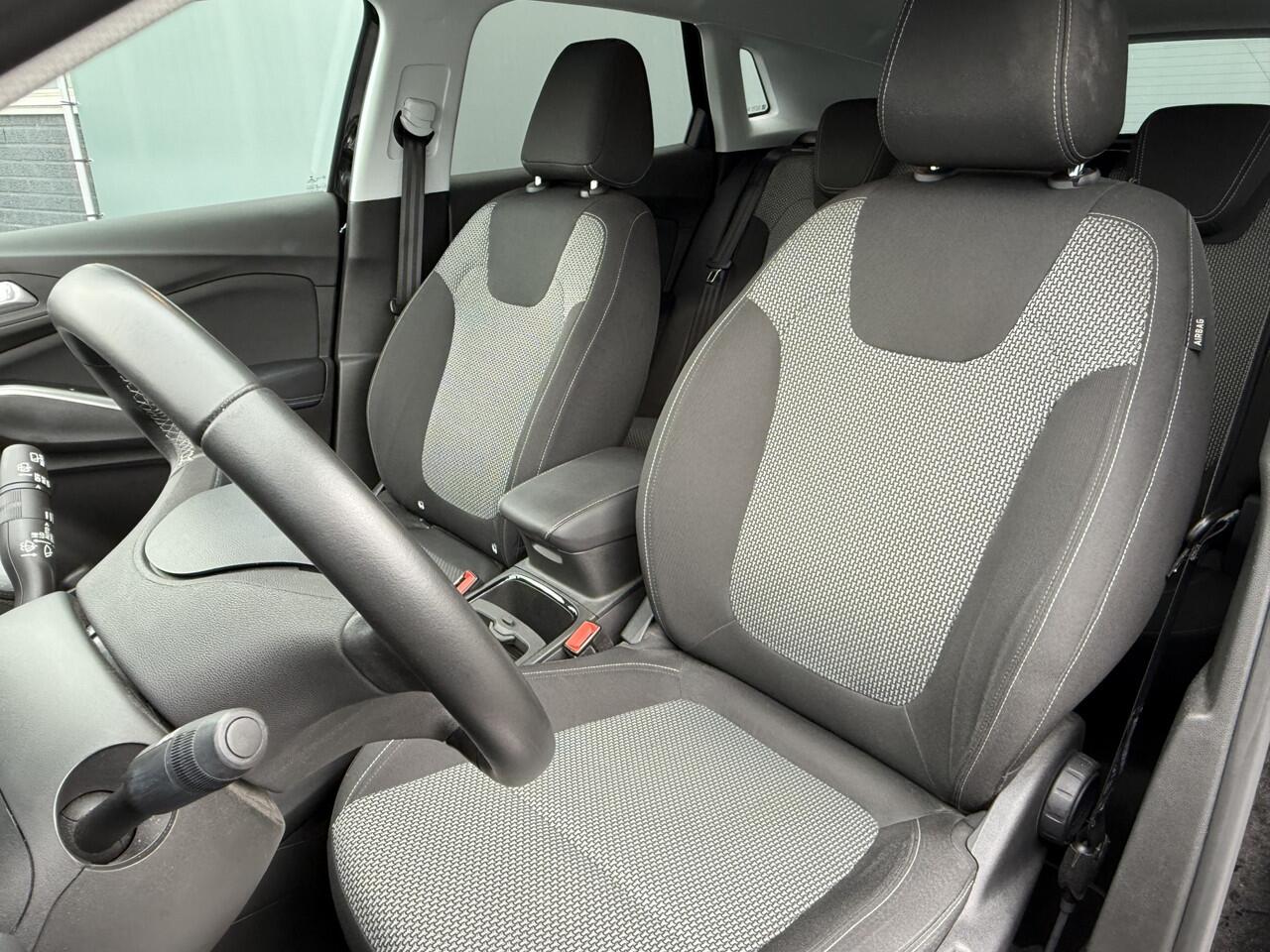 Opel Grandland X BWJ 2020 1.2 131 PK Turbo 120 Jaar Edition 74.000KM! CLIMA | CRUISE | APPLE CARP. | ANDROID AUT. | PRIV. GLAS | PDC | LMV | MULTIFUNCT. STUURWIEL