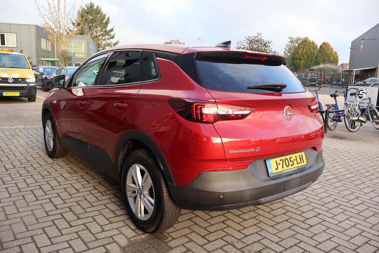 Opel Grandland X 1.2 Business Edition 2e Eigenaar | NL-Auto | Volledig Onderh. | BTW | Camera | Carplay | Navi | Climate | Business+ | Bots Systeem | Opel Eye Pack | Full Led