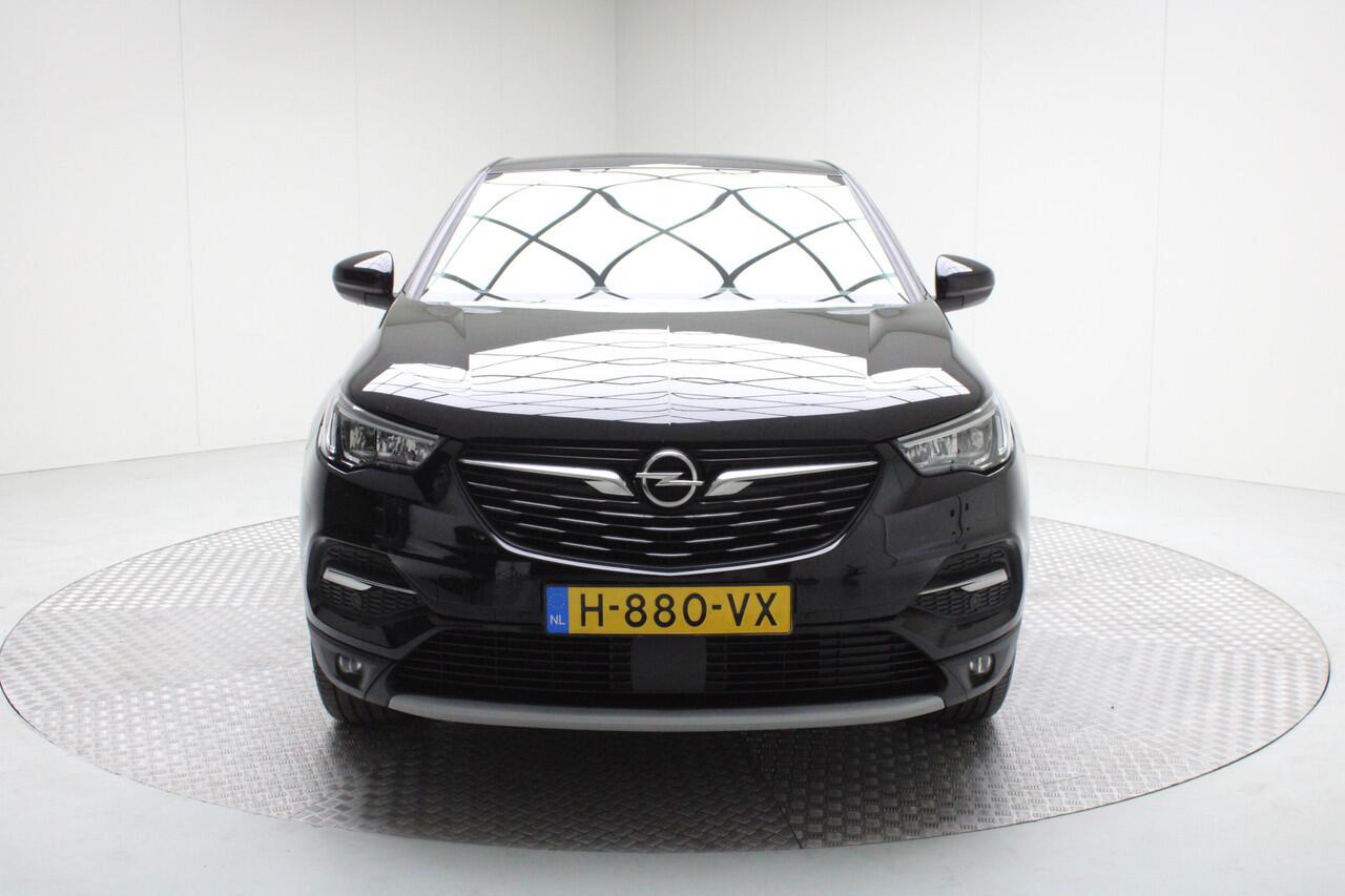 Opel Grandland X 1.2 T Innovation | Automaat | Trekhaak / Navi Full Map / Camera / PDC v&a / Keyless