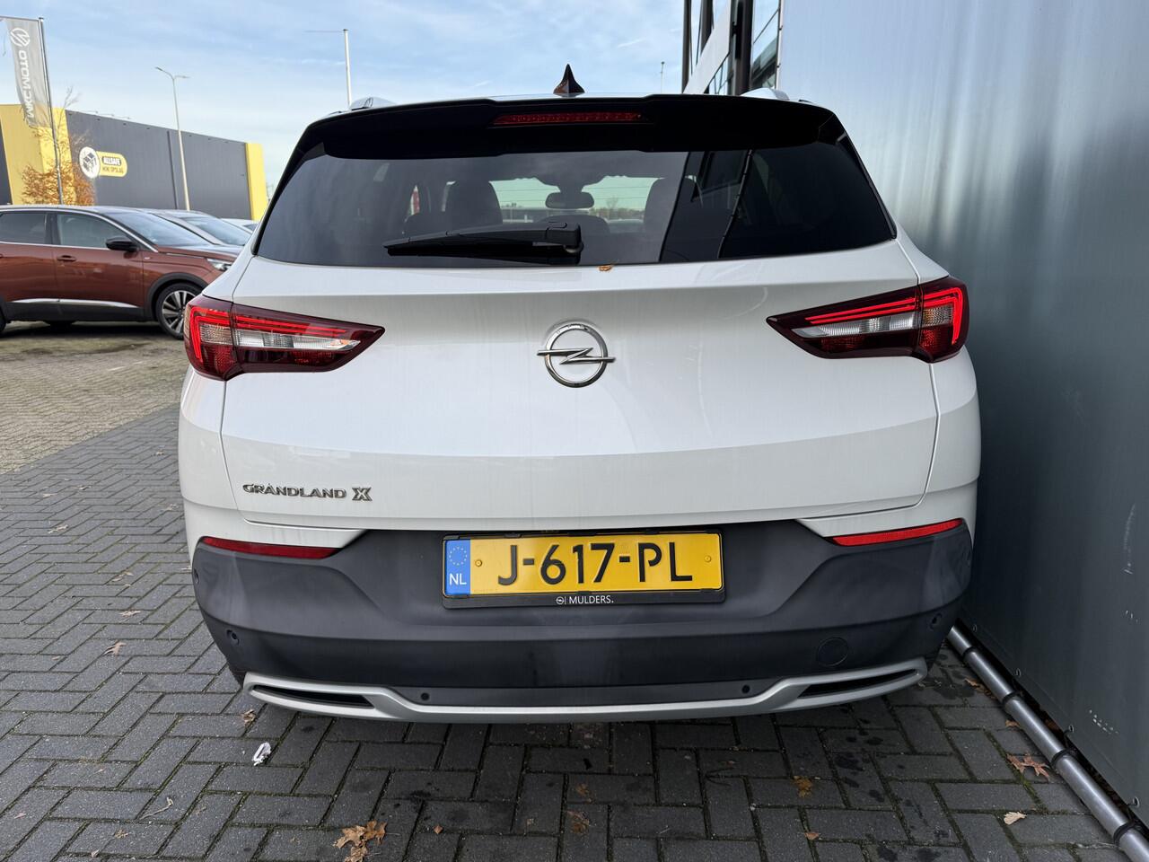 Opel Grandland X BWJ 2020 1.2 Turbo 131 PK Innovation AUTOMAAT | NAVI | CLIMA | CRUISE | CAMERA | HALF LEDER | APPLE CARPLAY | ANDROID AUTO | LMV | PDC