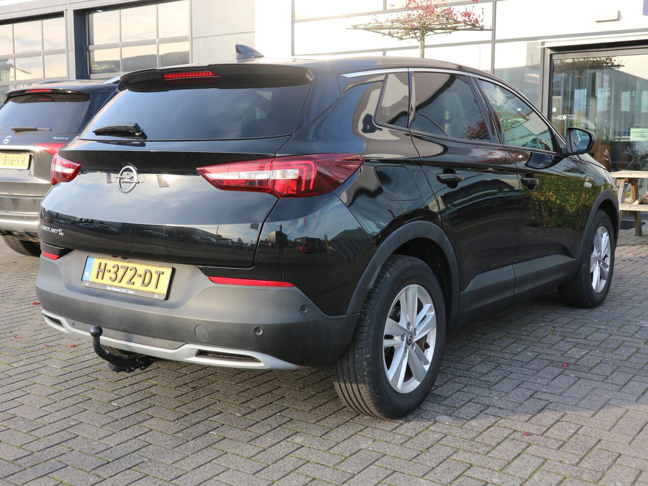 Opel Grandland X 1.2 Turbo Business Executive AUTOMAAT TREKHAAK