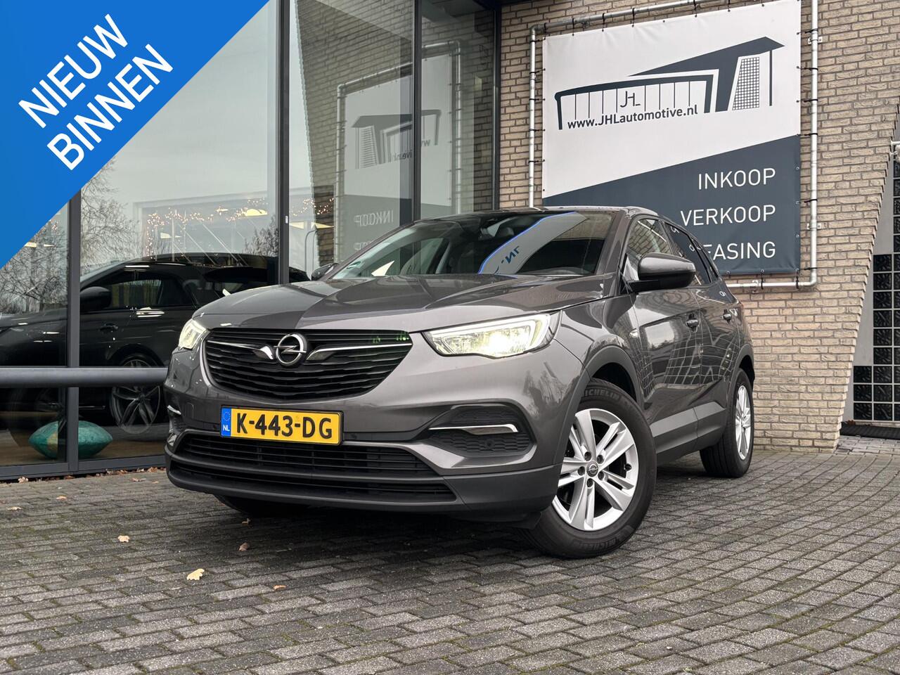 opel-grandland-x-1.2-turbo-business