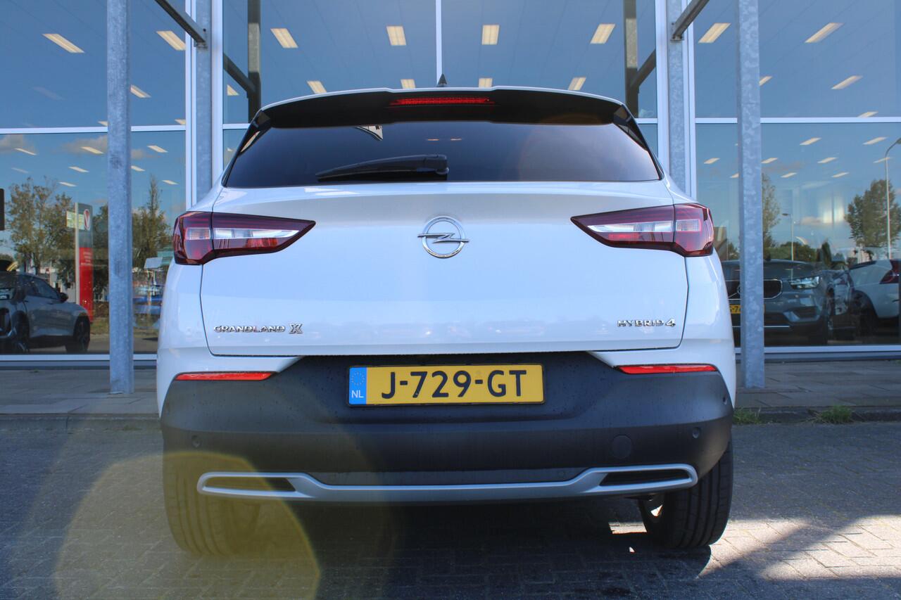 Opel Grandland X 301PK 1.6 Turbo Hybrid4 Business Executive | Camera | Dodehoekdetectie | AppleCarplay | Keyless | 19" LMV