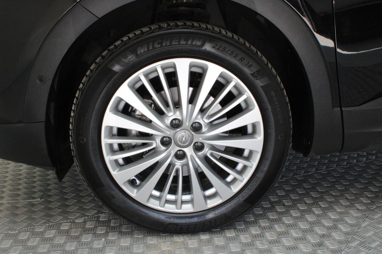 Opel Grandland X 1.2 Turbo Business Executive | automaat | trekhaak | dealer onderhouden | elektr. achterklep | navi | pdc v/a+ camera | carplay | dode hoek