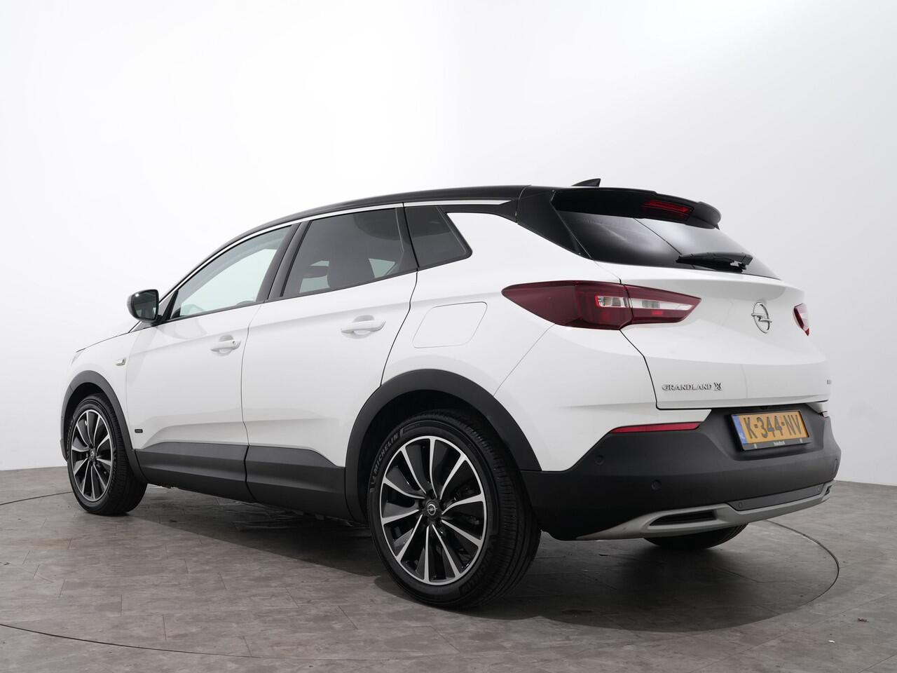 Opel Grandland X 1.6 HYBRID 225PK ULTIMATE AUT8 | 1e eigenaar | Carplay | Leer