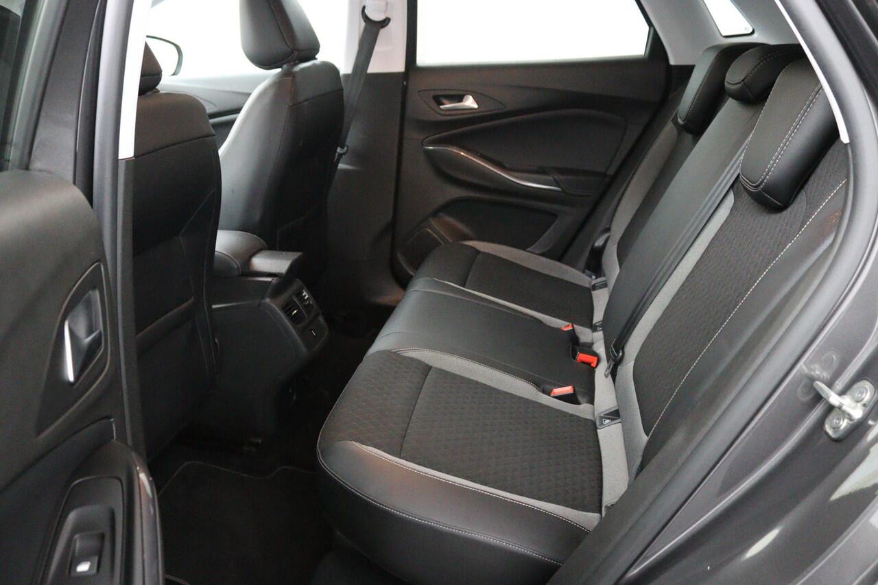 Opel Grandland X 1.2 Turbo Business*ACC*CRUISE*NAVI*HAAK*CARPLAY*