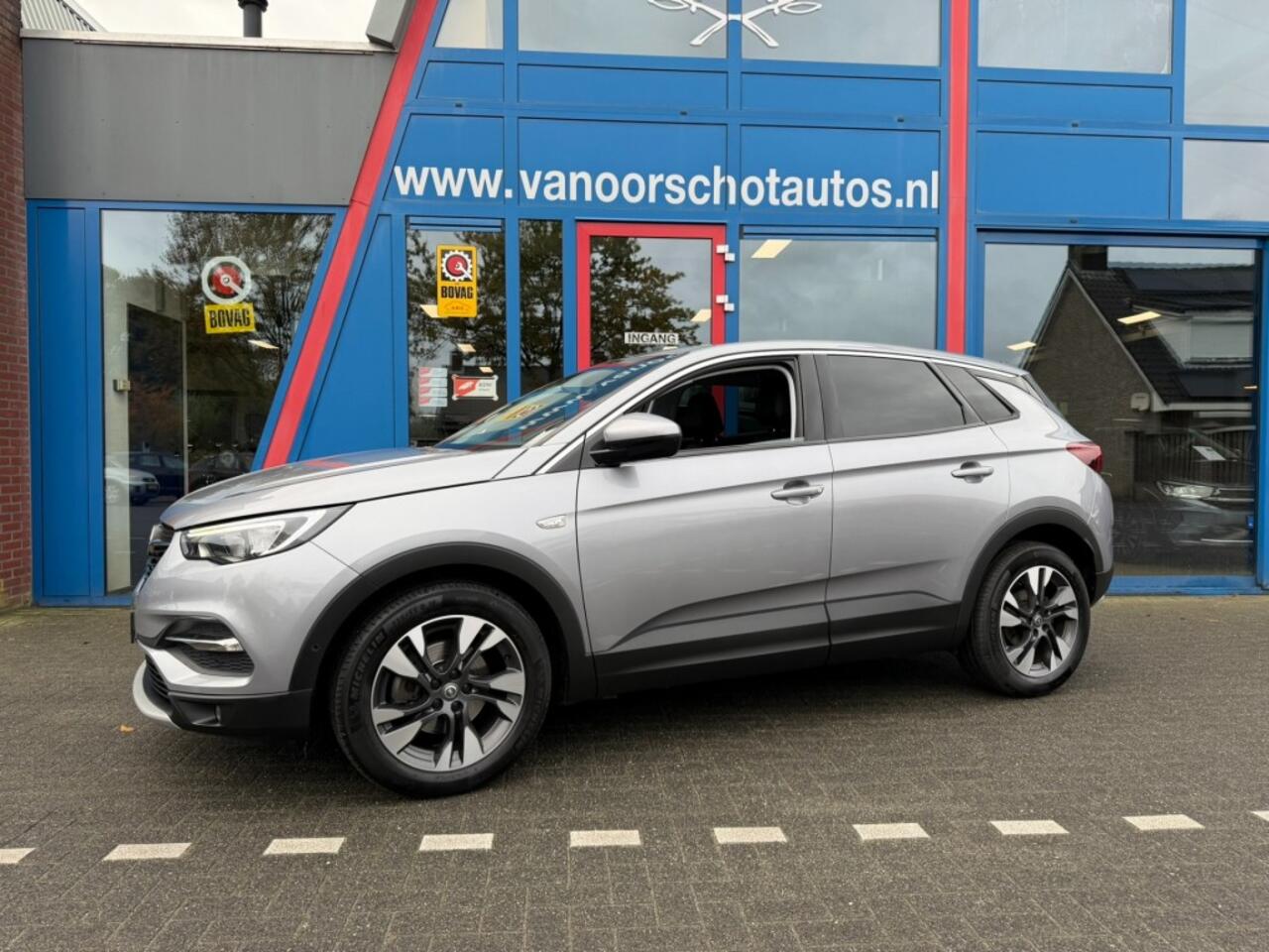 Opel Grandland X 1.2 130pk Navi Carplay Camera Led Airco(ECC) bj2020
