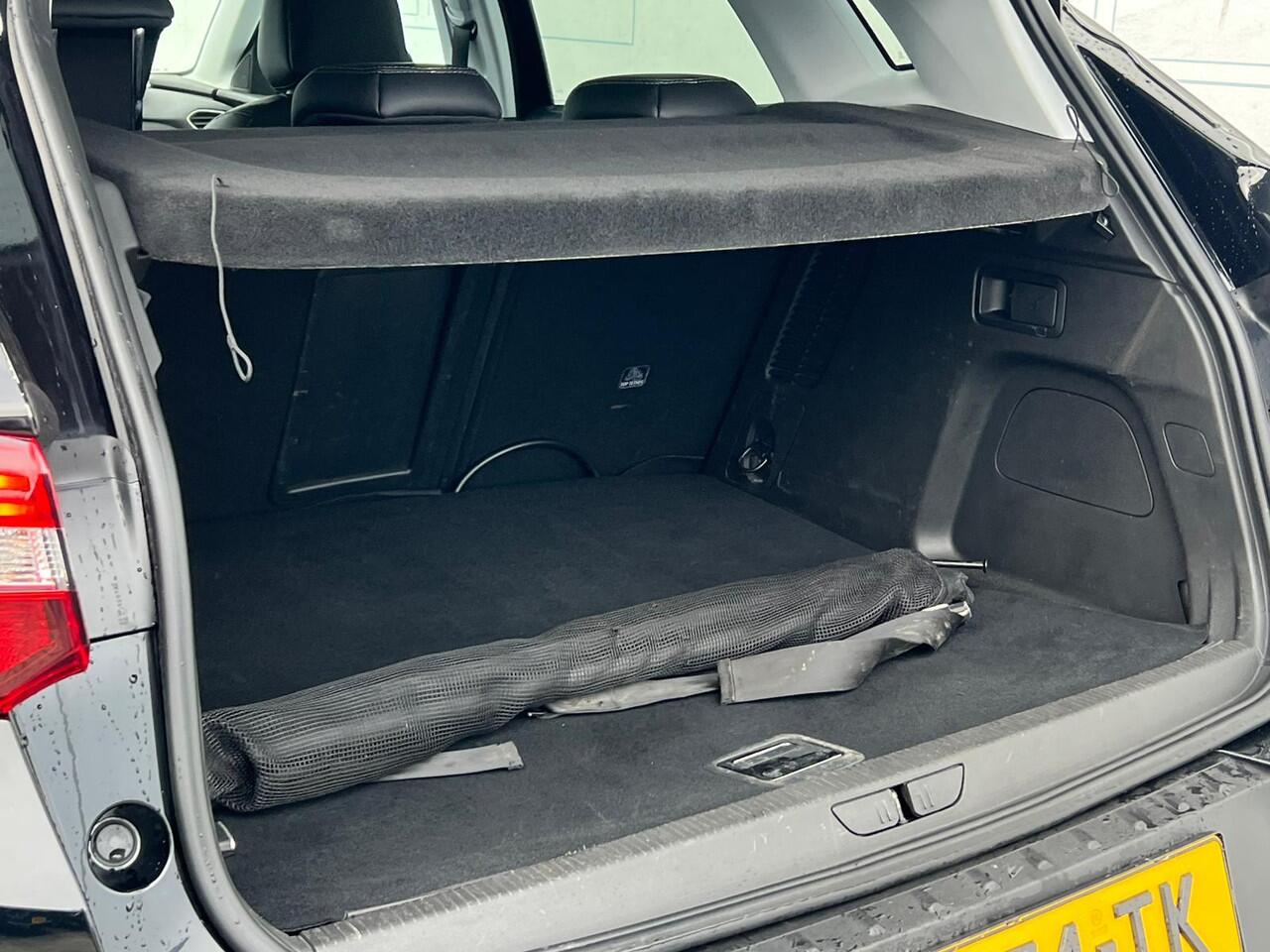 Opel Grandland X 1.6 Turbo Hybrid4 Ultimate NL-AUTO | TREKHAAK | LEDER