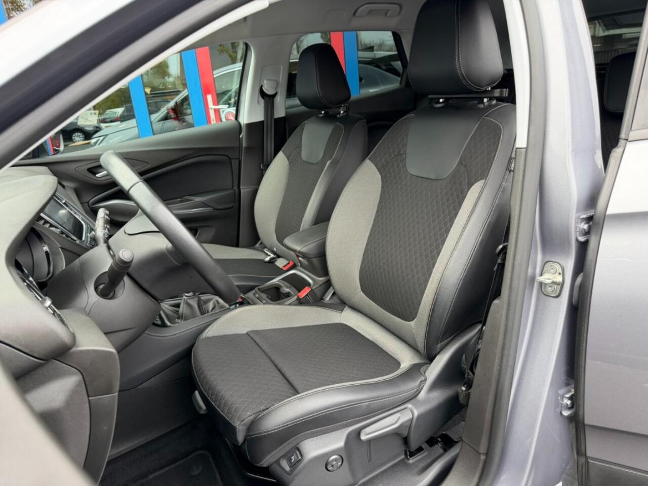 Opel Grandland X 1.2 130pk Navi Carplay Camera Led Airco(ECC) bj2020