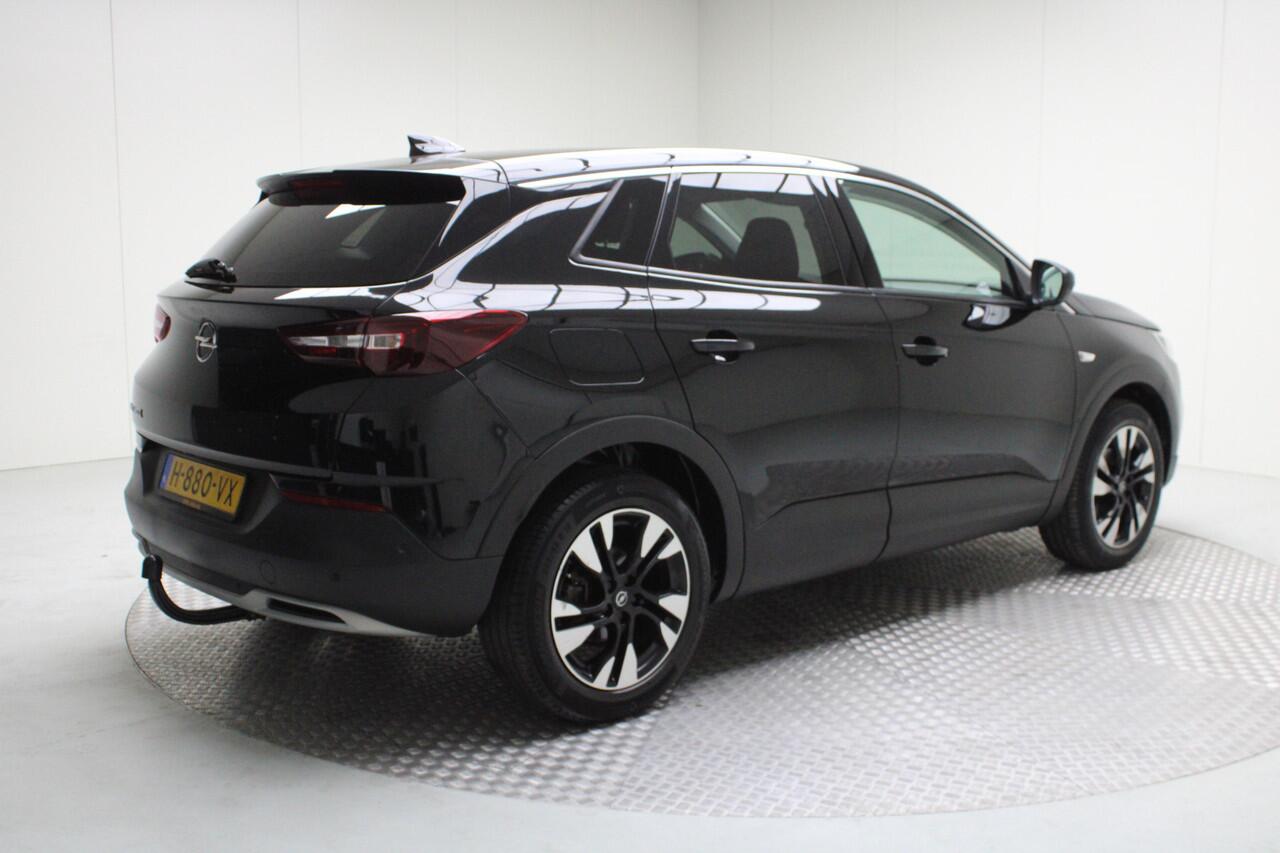 Opel Grandland X 1.2 T Innovation | Automaat | Trekhaak / Navi Full Map / Camera / PDC v&a / Keyless