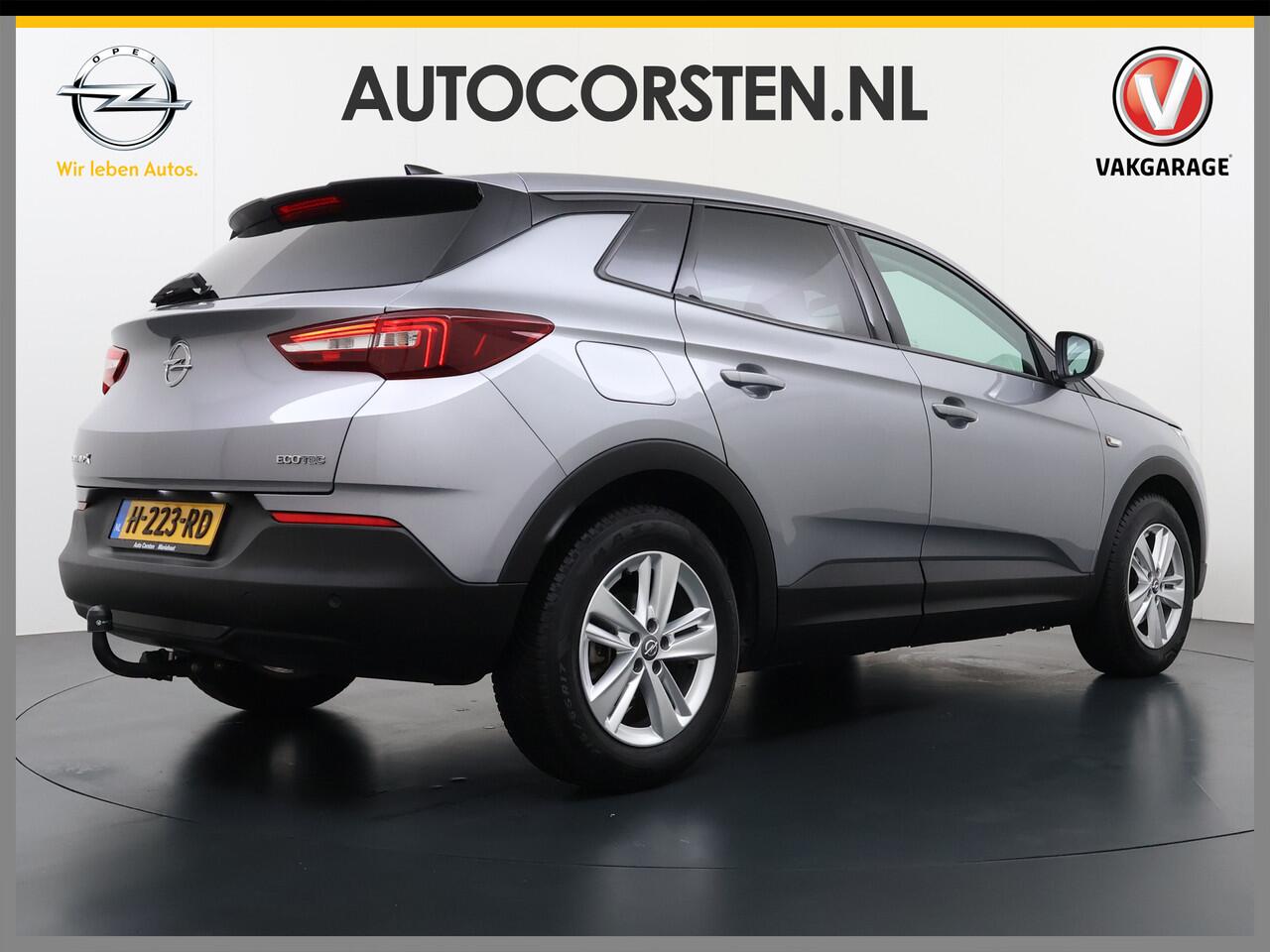 Opel Grandland X T131PK Trekhaak Navi Ecc Pdc Apple Carplay Android Auto Cruise Control Edition Lmv Licht-Regensensor Verkeersbordlezer PrivacyGlas IntelliLink Bluetooth Origineel Nederlandse Auto 1.400KG Trekgewicht! ¤ 35.000 nieuw! Bij ons volledig Onderhouden