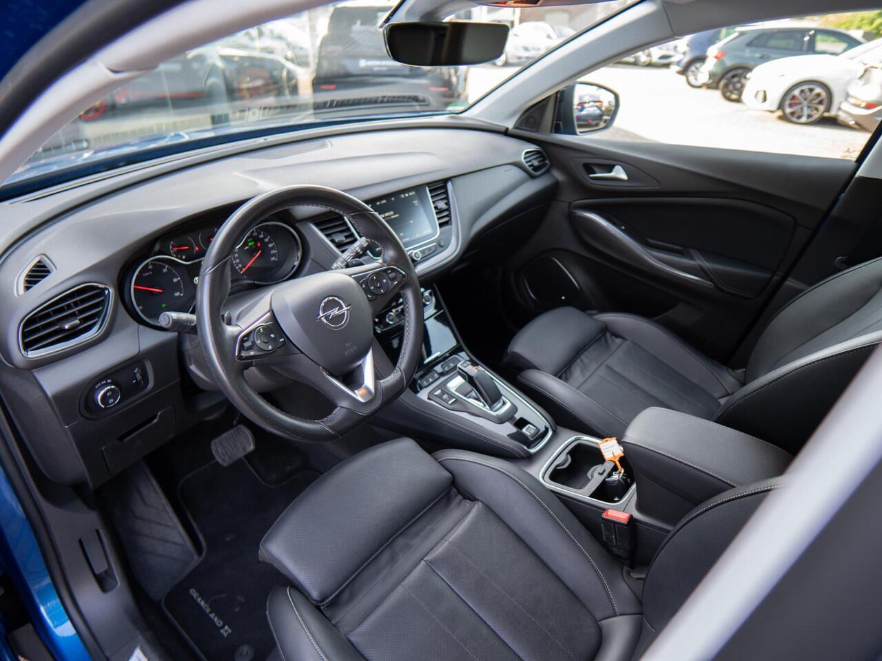 Opel Grandland X 1.6 Turbo Hybrid4 Business Executive | Denon | Ambiente | Stoelventilatie