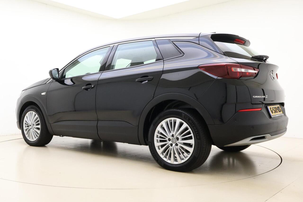 Opel Grandland X 1.6 Turbo 180pk Innovation Automaat | Navigatie | Camera | Lichtmetalen velgen | Stoel & Stuurverwarming | Cruise control