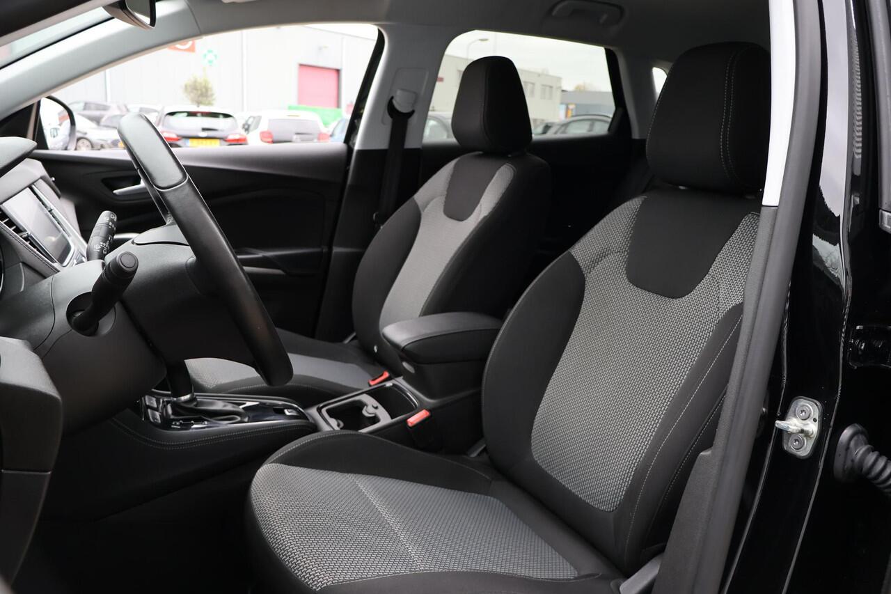 Opel Grandland X 1.2 Business Executive 1e Eigenaar | Dealer Onderh | NL-Auto | BTW | Winterpack | Climate | Navi | Carplay | Keyless | Cruise | PDC | Start/Stop | Hill-Hold | Full Led