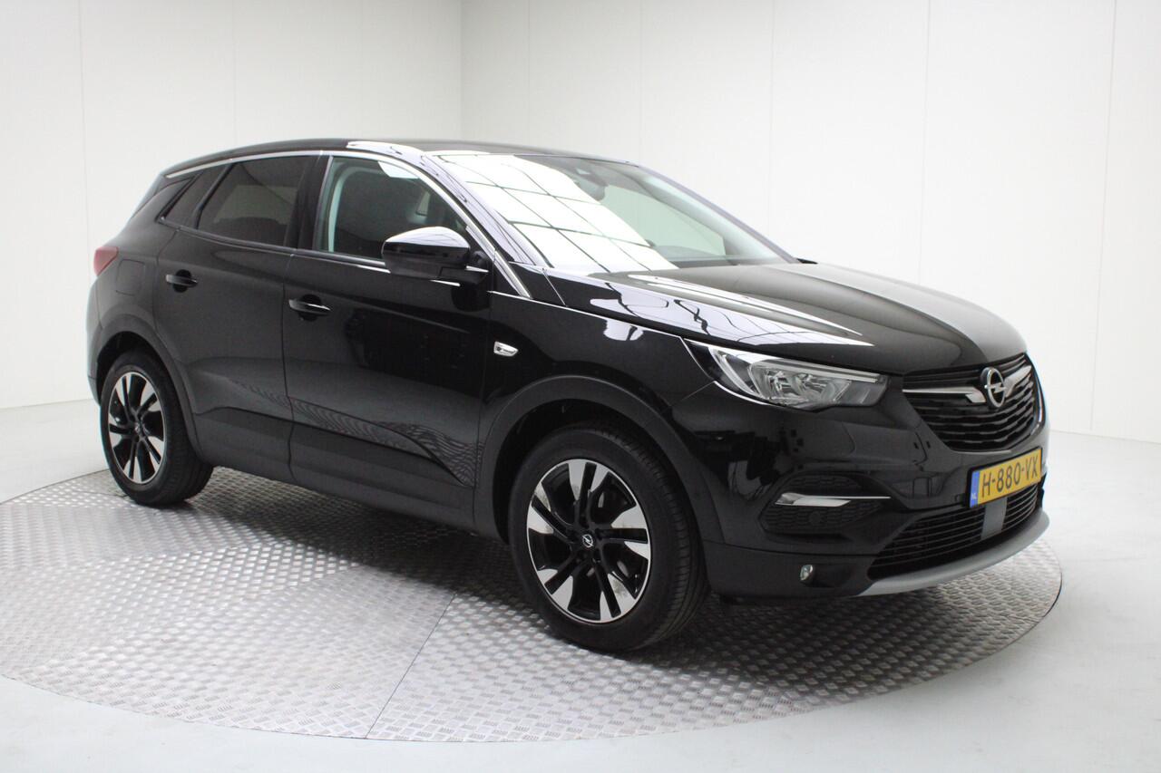 Opel Grandland X 1.2 T Innovation | Automaat | Trekhaak / Navi Full Map / Camera / PDC v&a / Keyless