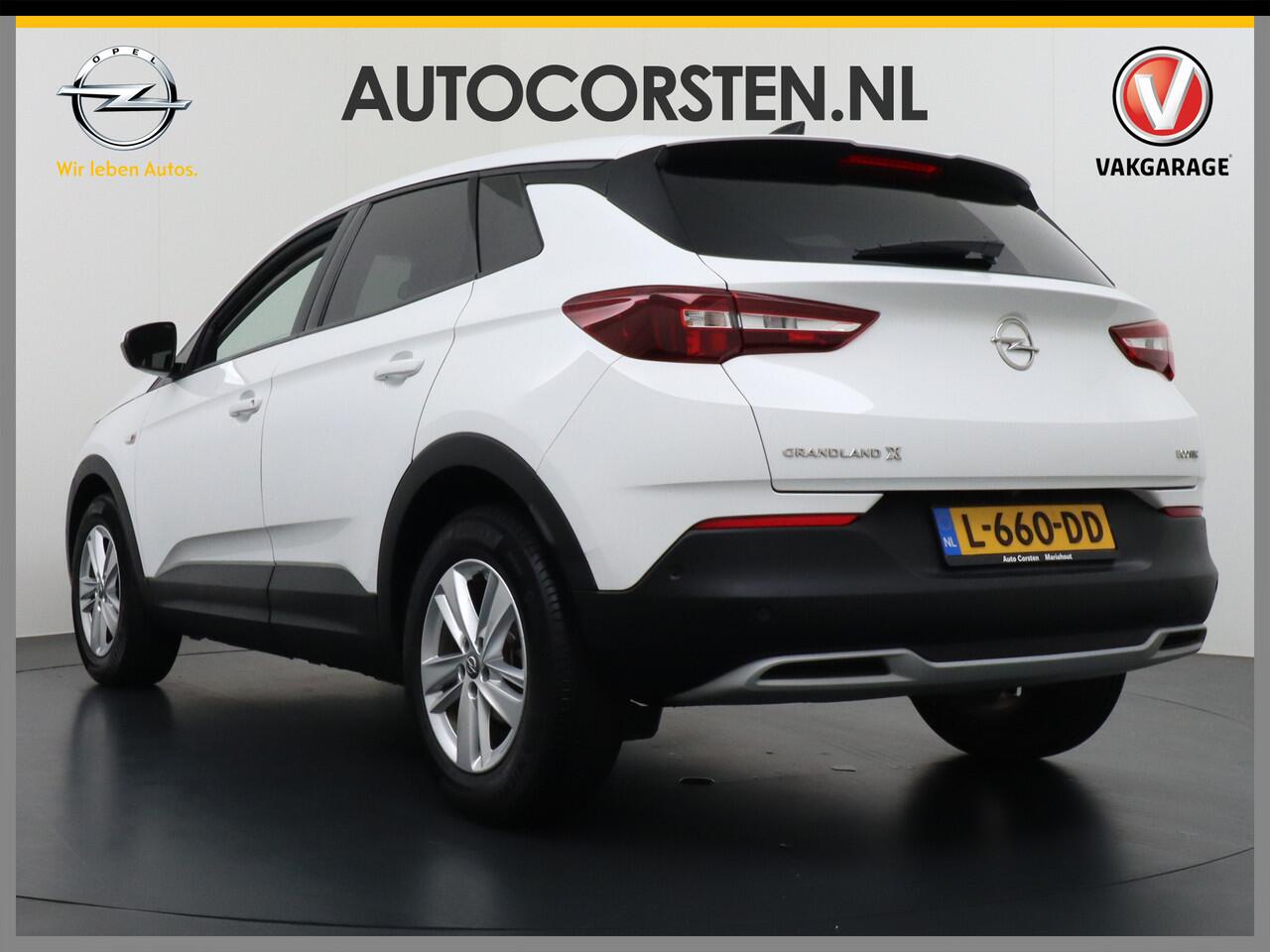 Opel Grandland X T131PK Apple Carplay Android Auto AGR-Comfortstoel Camera Navi Ecc Cruise Control Pdc DAB+ Regen-Lichtsensor Lane Assist Led Verkeersbord detectie Bluetooth Privacy Glas Lmv 17" Elegance 1e Eigenaar Origineel Nederlandse auto Euro 6