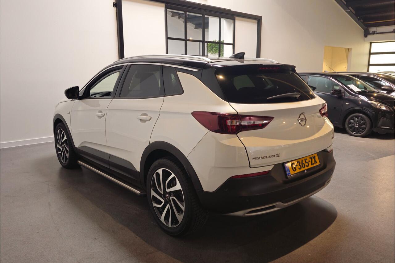 Opel Grandland X 1.2 Turbo Ultimate - Apple Carplay/Android Auto - Stoelverwarming voor en achter - Stoelventilatie - Stuurverwarming - Parelmoer - Leder - Trekhaak - 19' - Denon Premium Soundsystem