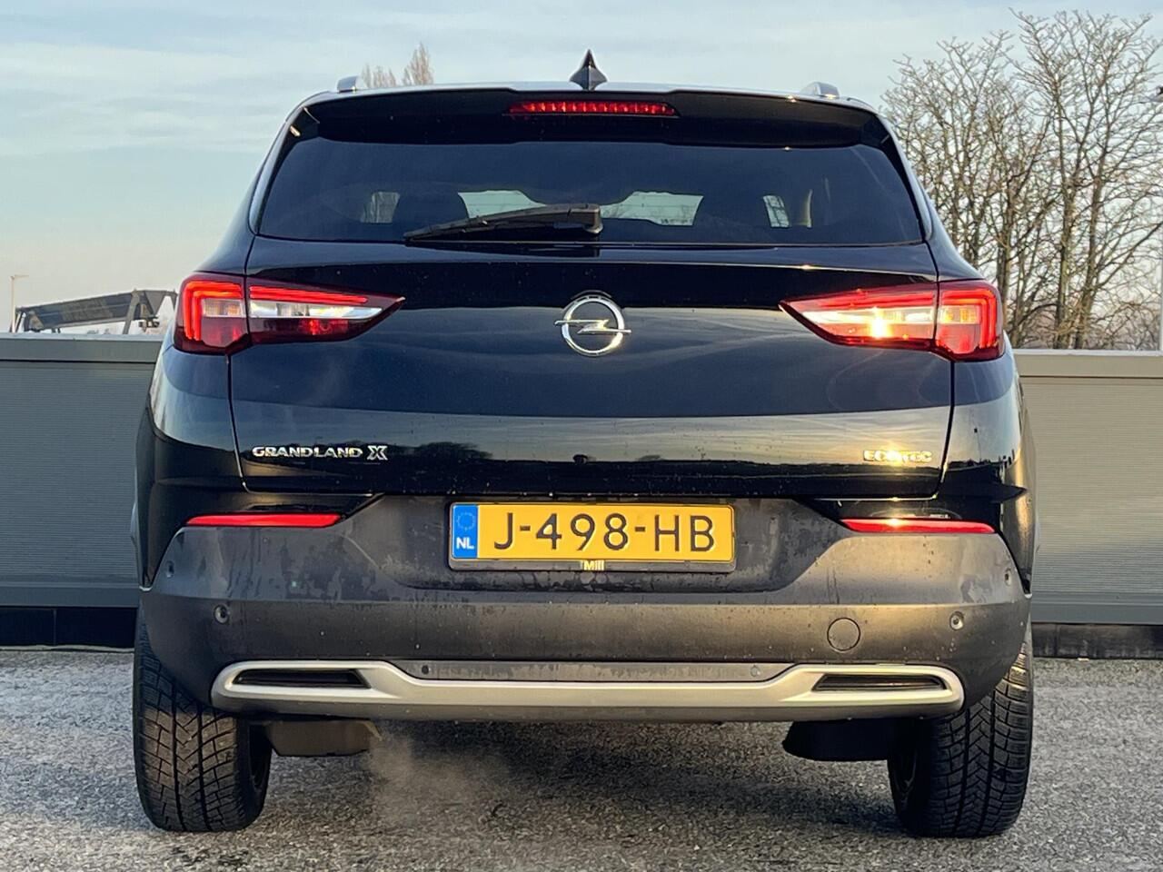 Opel Grandland X Innovation 1.2 Turbo 130pk | AGR-STOELEN | KEYLESS | FULL LED | STOELVERW. | ELEK. A. KLEP | ISOFIX | NAVI PRO | APPLE CARPLAY / ANDROID AUTO |