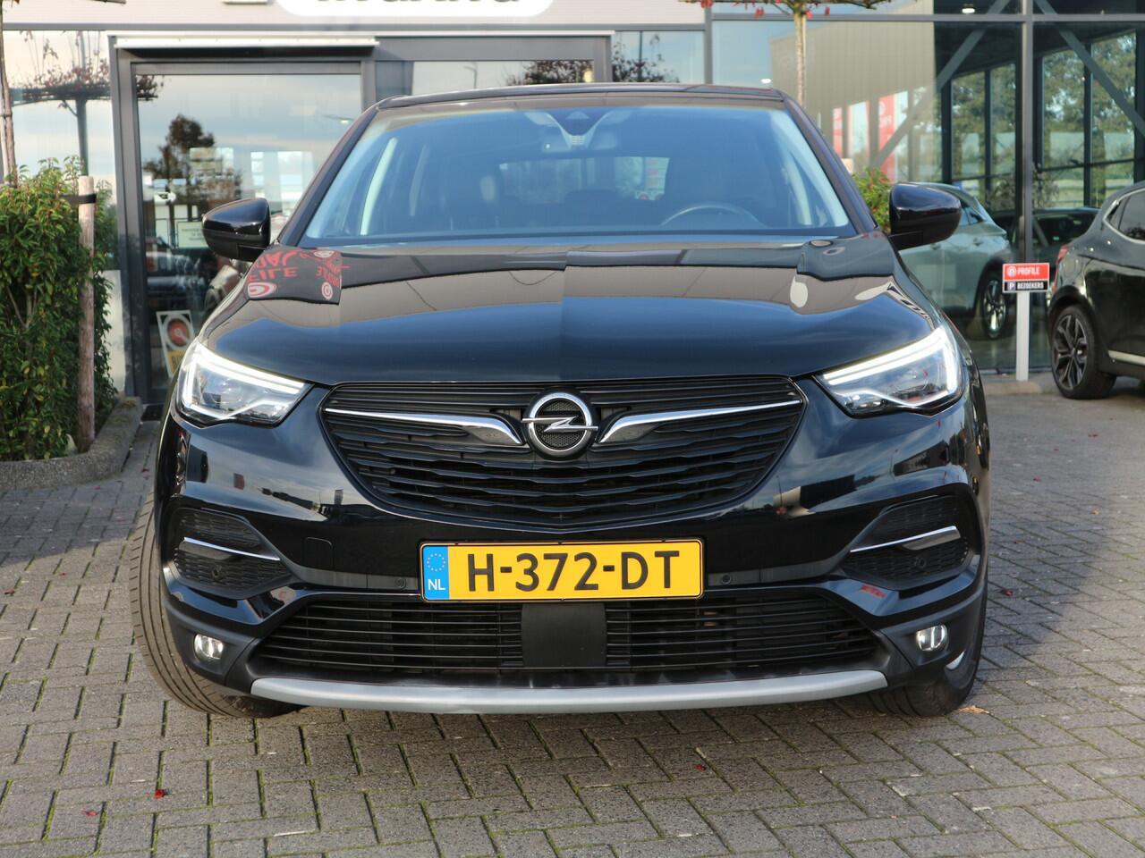 Opel Grandland X 1.2 Turbo Business Executive AUTOMAAT TREKHAAK
