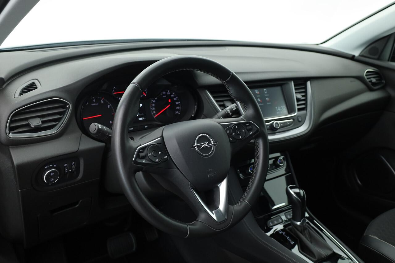 Opel Grandland X 1.2 Turbo Innovation Aut. | Apple CarPlay | Camera | Afn. Trekhaak | LED | Clima